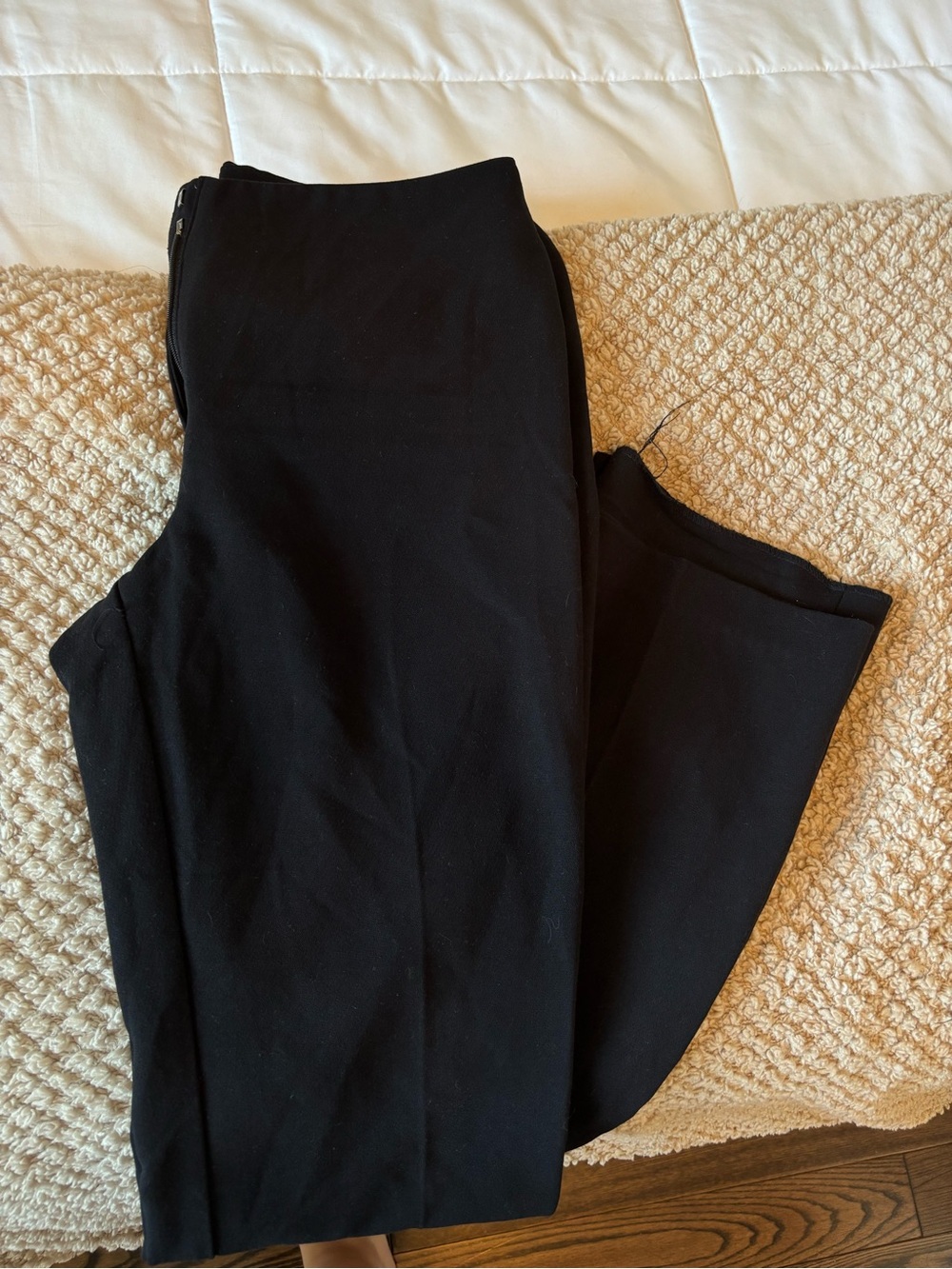 Dynamite Black Low Rise Wide-Leg Trousers - Picture 3 of 4
